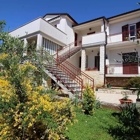 In Porec/istrien 37093 Apartment